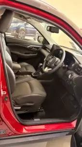 interiorFront