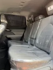 interiorBack