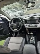 interiorFront