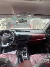 interiorFront