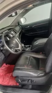 interiorFront