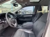 interiorFront