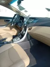 interiorFront