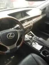 interiorFront