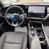 interiorFront