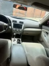 interiorFront