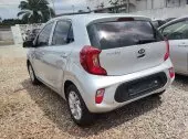 car Right Back