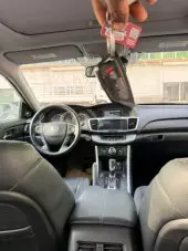 interiorFront