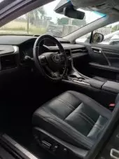 interiorFront