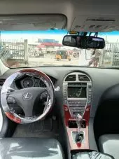 interiorFront