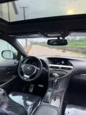 interiorFront