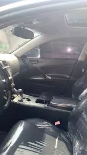 interiorFront