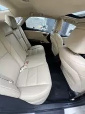 interiorBack