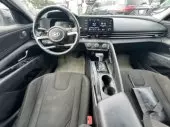 interiorFront