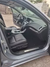 interiorFront