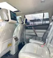 interiorBack