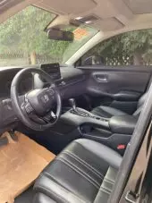 interiorFront