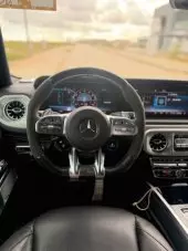 interiorFront