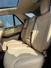 interiorBack