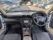 interiorFront