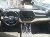 interiorFront