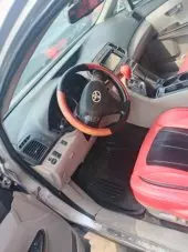 interiorFront
