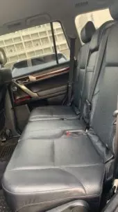 interiorBack
