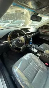 interiorFront