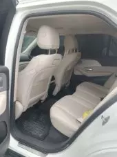 interiorBack