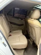 interiorBack