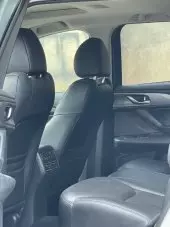 interiorBack