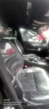 frontInteriorSeat