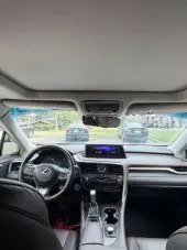 interiorFront