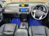 interiorFront