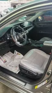 interiorFront