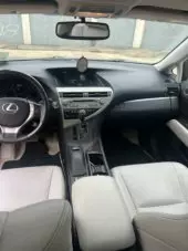 interiorFront