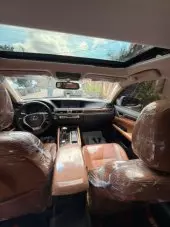 interiorFront