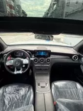 interiorFront