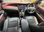 interiorFront