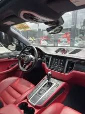 interiorFront