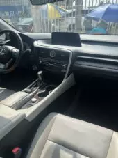 interiorFront