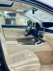 interiorFront