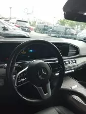 interiorFront
