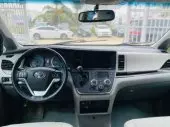 interiorFront