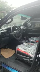interiorFront