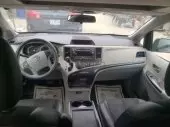 interiorFront