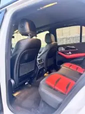 interiorBack