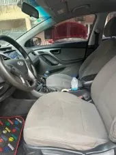 interiorFront