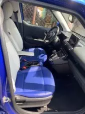 interiorFront