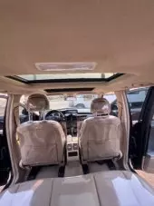 interiorFront